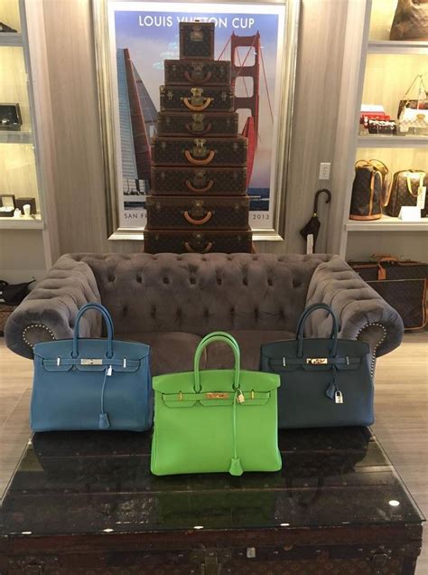 how much employee discount at louis vuitton